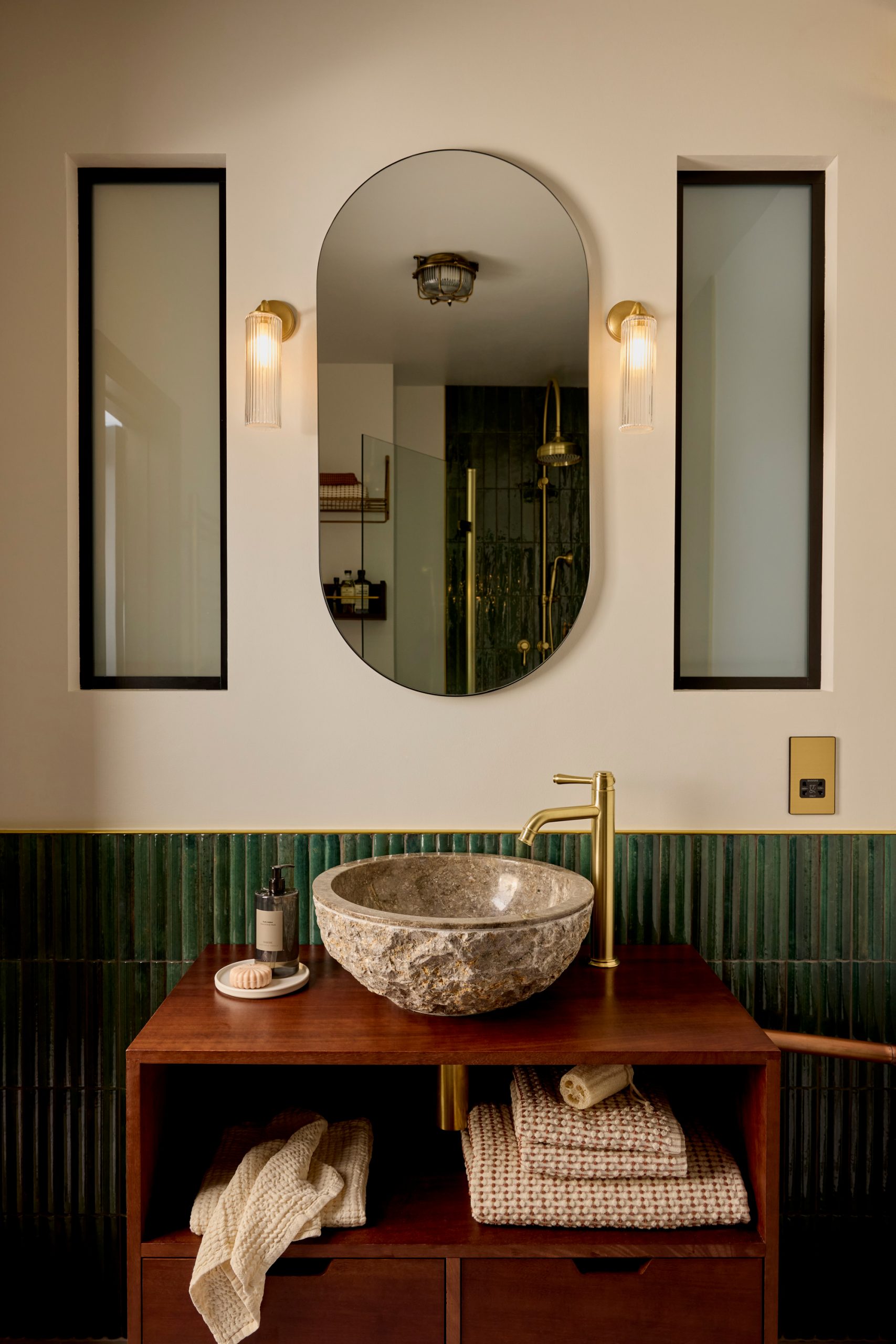 About BEAMS CANADA WHARF LOWRES 10 1 Scaled